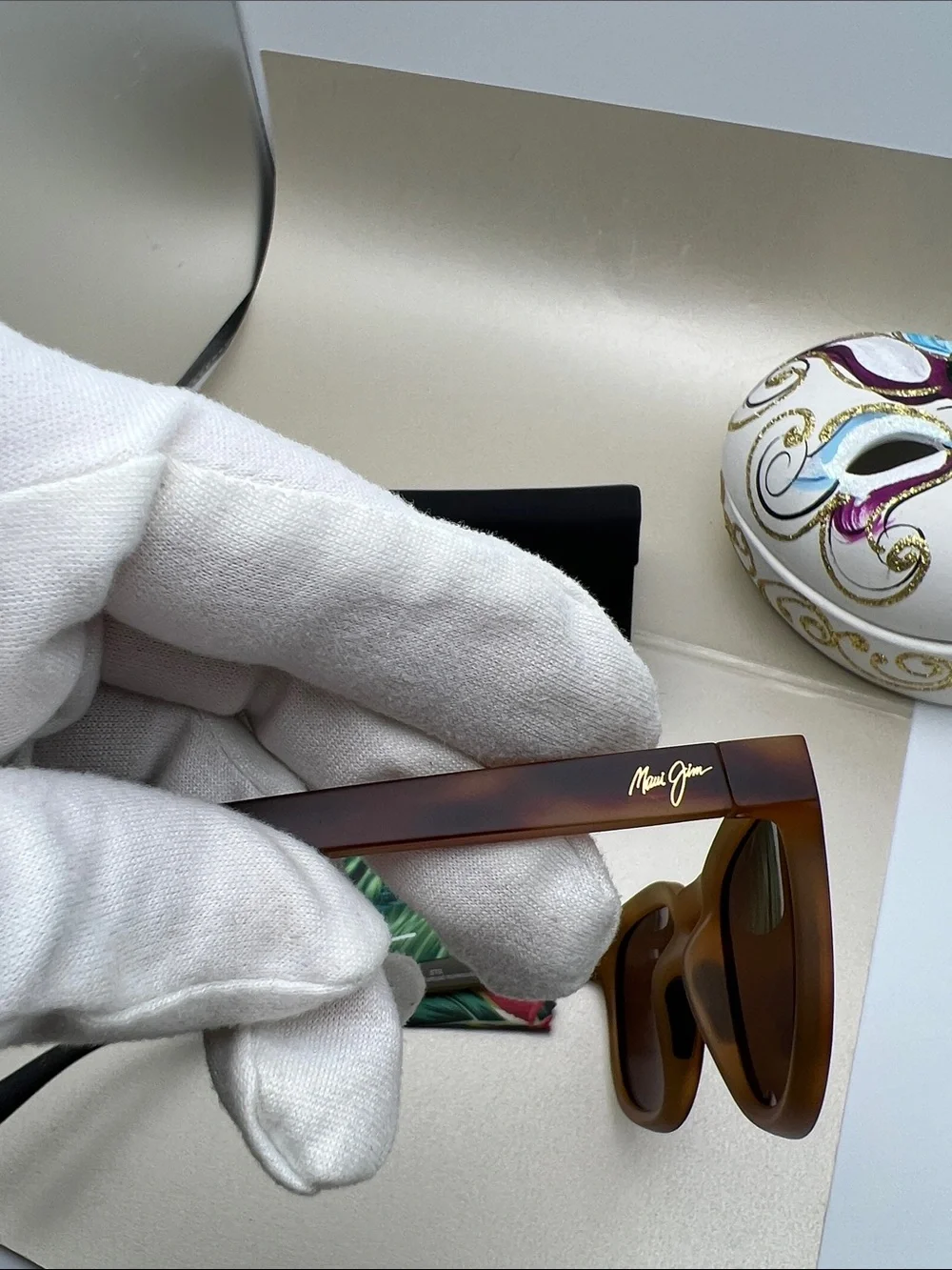 Maui Jim Koko Head Classic Sunglasses - Bronze Lenses with Brown Frame NWOT